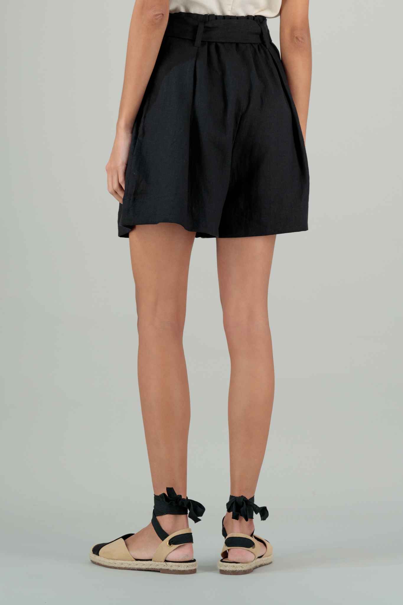Undina Undina Shorts Black – Authentica World LLC